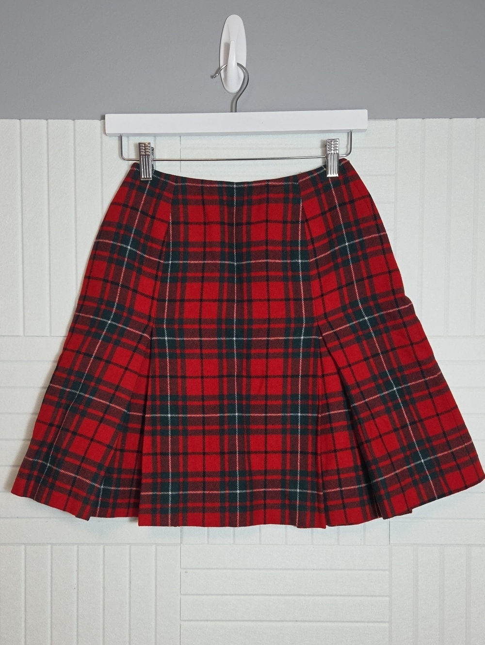 Pendleton Vintage Wool Plaid Red Pleated Mini Skirt Size 10